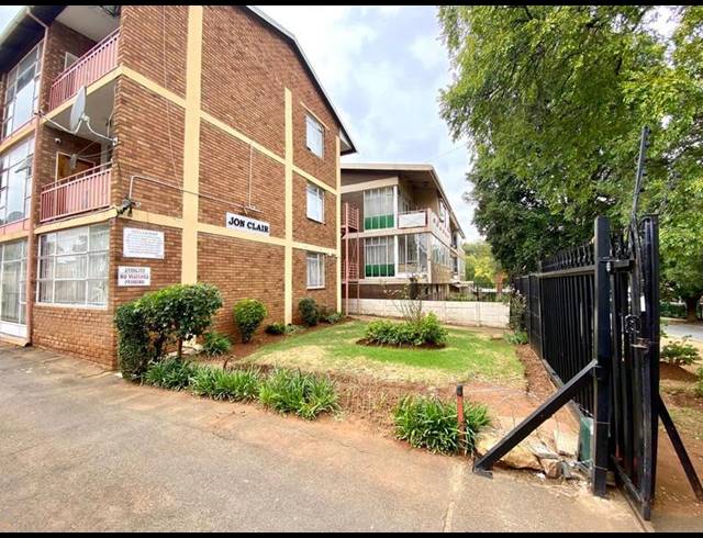 2 BEDROOM APARTMENT FOR SALE IN FLORIDA